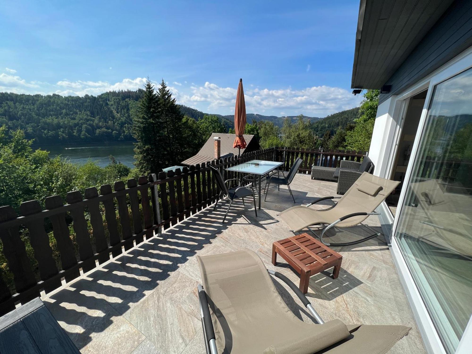 Вилла Saale-Residenz Unterwellenborn Экстерьер фото